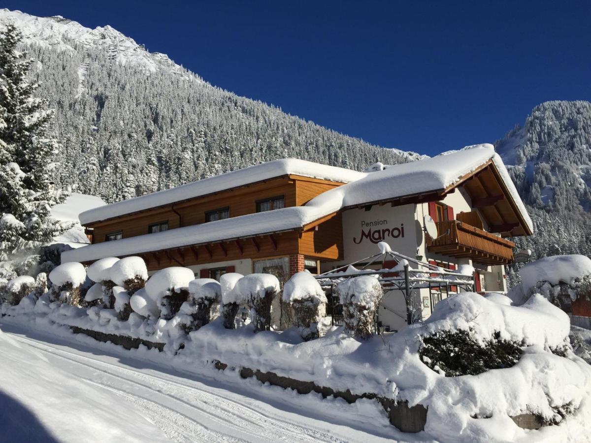 Hotel Maroi Wald am Arlberg Exteriör bild